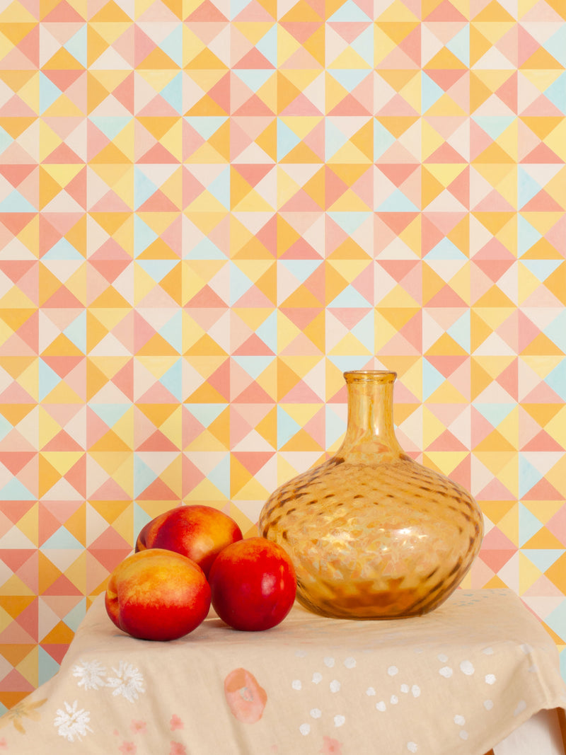 Harlequin | Peach Fuzz